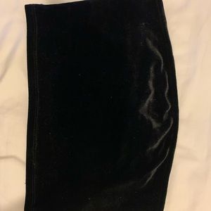 NEW Forever 21 black velvet strapless crop top